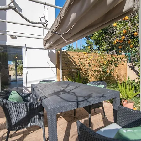Arkhe Apartman *