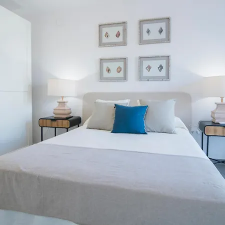 Arkhe Apartment *